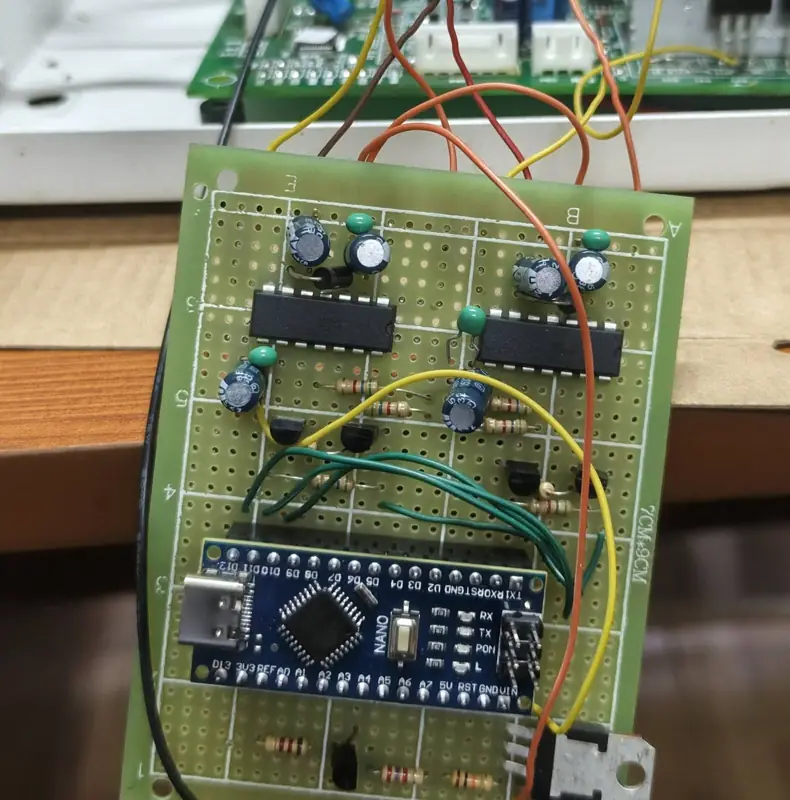 Prototype circuit board with a microcontroller